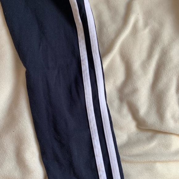Navy adidas leggings - Picture 3 of 4
